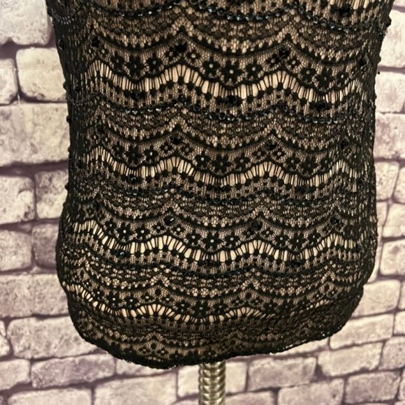 Ann Taylor Black & Tan Lace Tank Size Small Petite - Picture 3 of 10